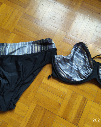 Bikini taglia 58/60 nuovo
