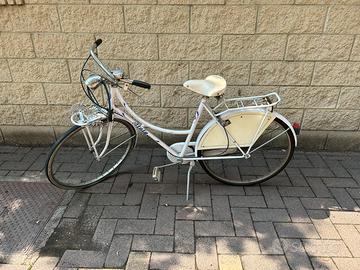 Bicicletta donna Atala da sistemare