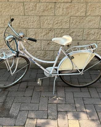 Bicicletta donna Atala da sistemare
