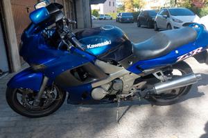kawasaki zzr 600 2001