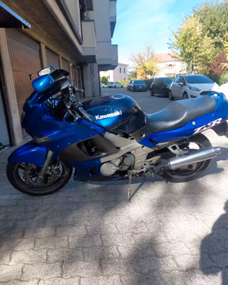 kawasaki zzr 600 2001