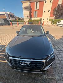 AUDI Q2 30 TFSI Business Advanced