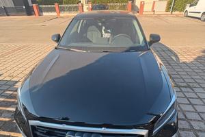 AUDI Q2 30 TFSI Business Advanced
