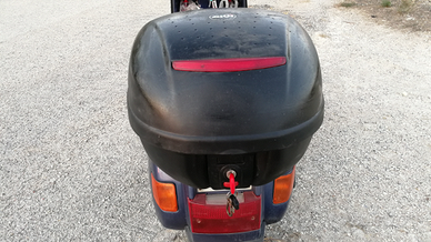 BAULETTO GIVI Per vespa e/o scooter