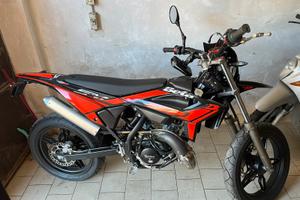 Moto 50