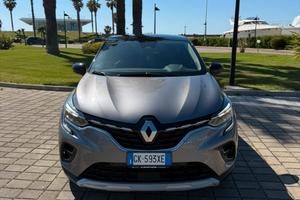 Renault captur full hybrid E-tech 145cv