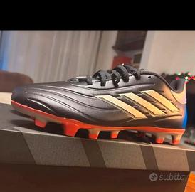 Scarpini adidas nuovi numero 42