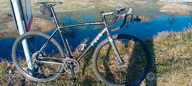 Bianchi gravel via Nirone 7 all road
