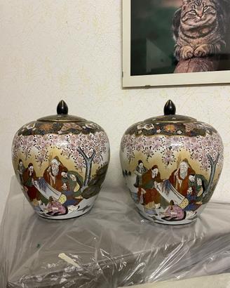 Coppia di vasi stile Satsuma