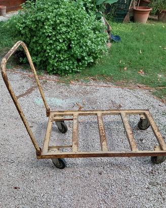 carrello con pianale