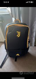 Ziano juventus x adidas con etichetta