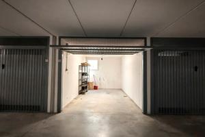 Garage ampio e sicuro