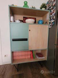 libreria vintage ristrutturata