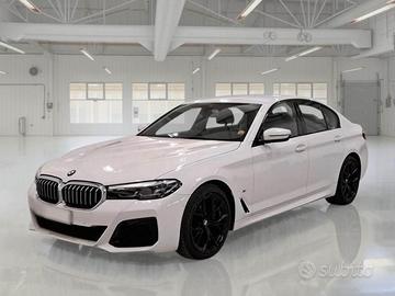 BMW Serie 5 520d mhev 48V Msport auto