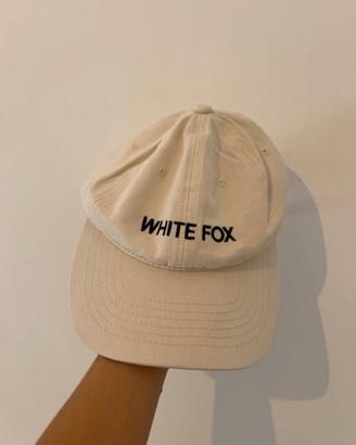 Cappellino White Fox