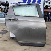 PORTA POST DX TOYOTA YARIS 2017