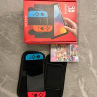 Nintendo switch oled con gioco e custodia