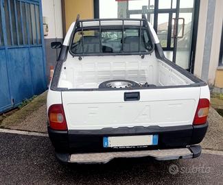 Fiat Strada 75 cat Pick-up