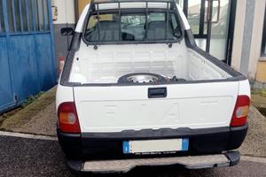 Fiat Strada 75 cat Pick-up