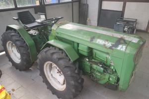 Trattore Ferrari frutteto snodato 