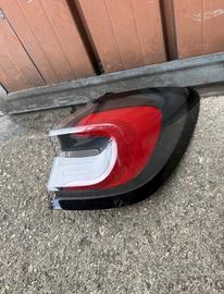 Fanale Faro Posteriore Dx Destro Ford Puma