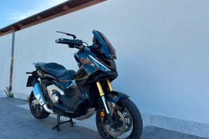Honda X-ADV 750 DCT 2025