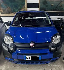 Fiat Panda 1.0 FireFly S&S Hybrid City Cross