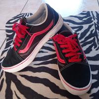 VANS nere e rosse comfycush n. 38