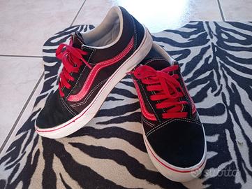 VANS nere e rosse comfycush n. 38