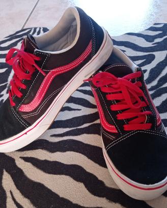 VANS nere e rosse comfycush n. 38