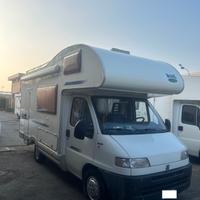 CAMPER MANSARDATO