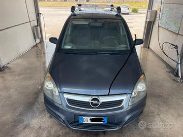 opel zafira metano  