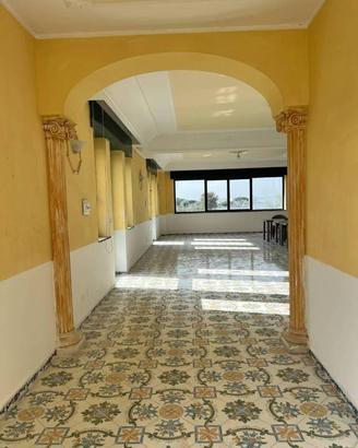 Immobile di 500 m² con 2 locali a Cercola