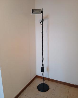 Lampada da soggiorno a terra 