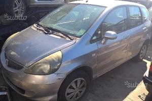 Ricambi honda jazz anno 2005 1200 cc benz