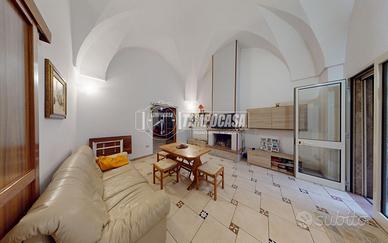 Casa indipendente a Castrignano de' Greci 6 locali