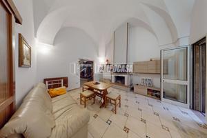 Casa indipendente a Castrignano de' Greci 6 locali