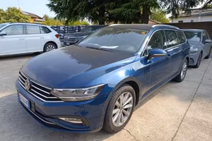 VOLKSWAGEN Passat Variant 2.0 TDI 122CV EVO DSG