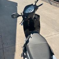 Kymco People 200i - 2006