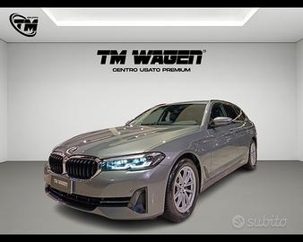 BMW Serie 5(G30/31/F90) - 518d 48V Touring Busines