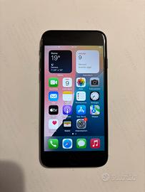 iPhone SE 64GB nero + scatola e accessori