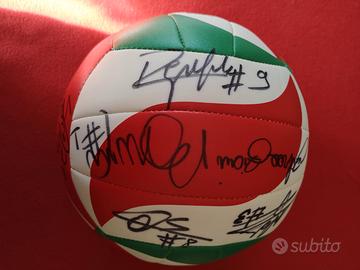 Pallone volley Molten,Modena Volley,autografato.