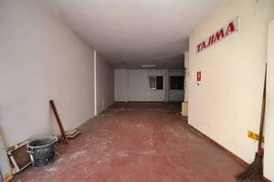 Immobile di 118 m² con 2 locali a Putignano
