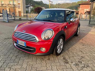 MINI Cooper D 1.6 16V *NELLO STATO IN CUI SI TRO