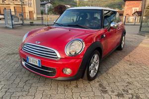 MINI Cooper D 1.6 16V *NELLO STATO IN CUI SI TRO