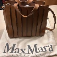 Magnifica borsa Max Mara