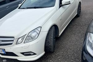 Mercedes e 220 coupe