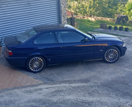 BMW 318is E36 Coupé