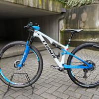Mtb full carbon Trinx