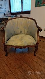 Divanetto con 2 poltrone e 2 poggiapiedi